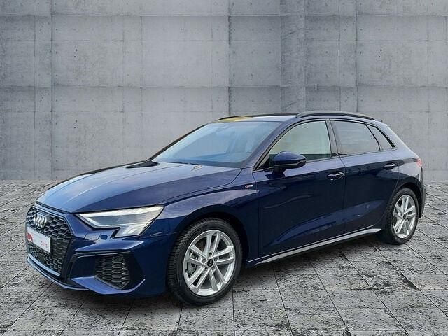 Gebraucht Audi A3 S-Line 116 PS (85 kW) 2024 Blau Limousine
