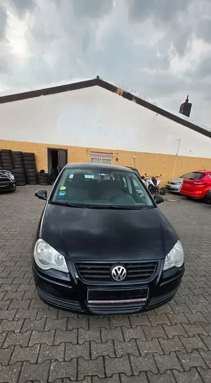 Gebraucht VW Polo Trendline 64 PS (47 kW) 2007 Schwarz Kleinwagen
