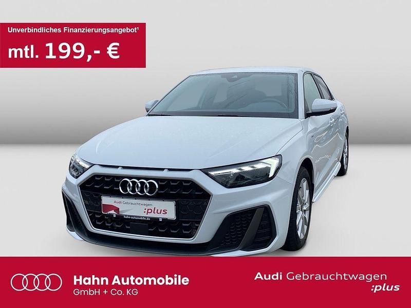 Weiß Gebraucht 2024 Audi A1 Sportback S-Line Kleinwagen | 24.830 € (Etwas zu teuer) - Bild 1/3