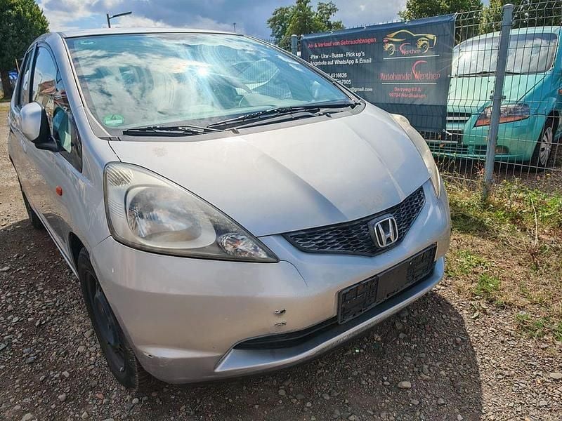 Silber Gebraucht 2009 Honda Jazz Trend Kleinwagen | 999 € (Guter Preis) - Bild 1/4