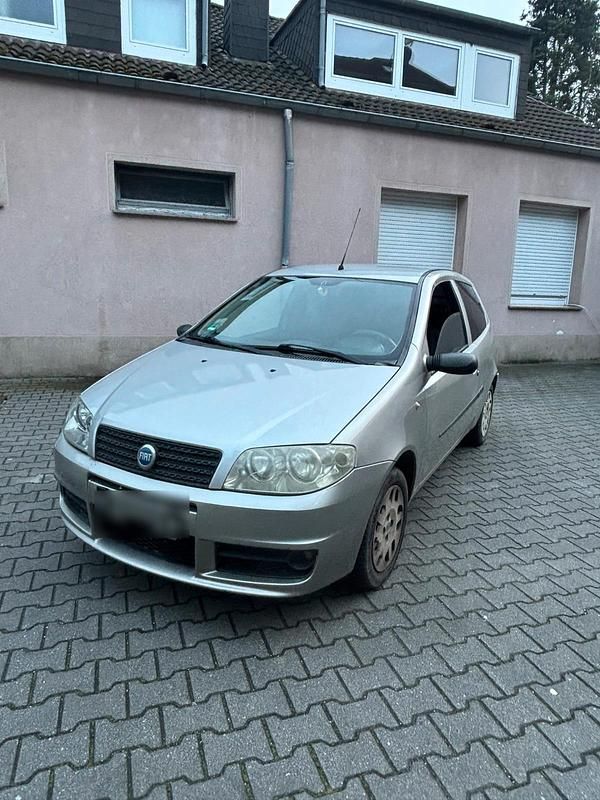 Gebraucht Fiat Punto 60 PS (44 kW) 2003 Grau Kleinwagen
