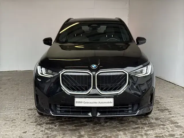 Gebraucht BMW X3 M Sport 190 PS (139 kW) 2025 Schwarz SUV