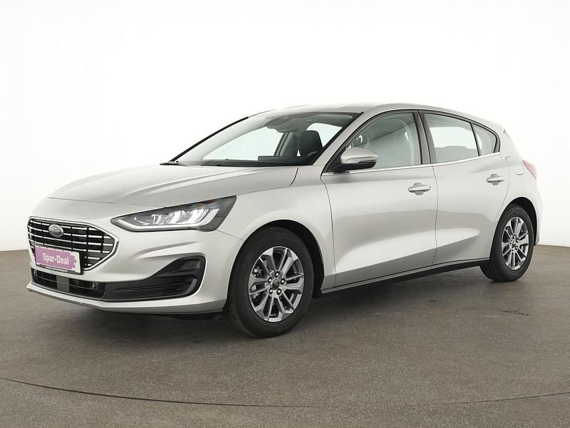 Silber Gebraucht 2023 Ford Focus Titanium Limousine | 17.595 € (Superpreis) - Bild 1/4