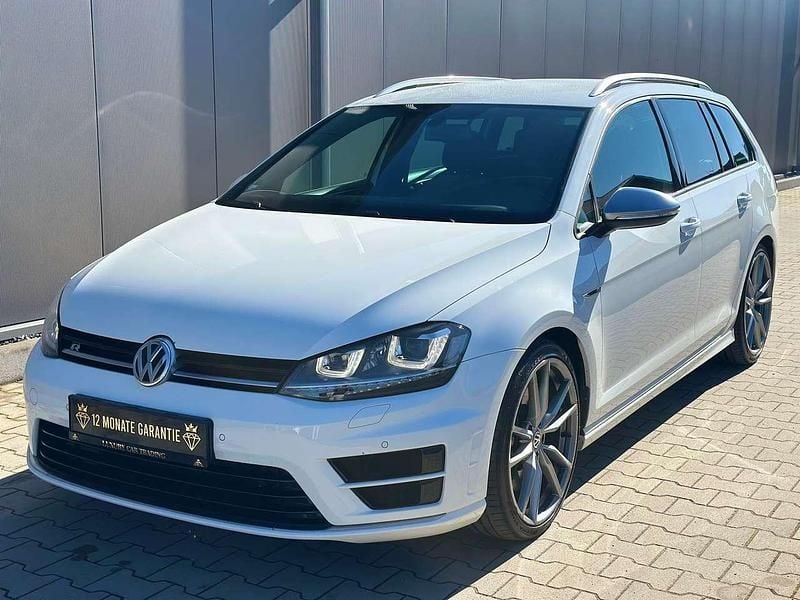 Gebraucht VW Golf VII R 300 PS (220 kW) 2016 Pure white Kombi