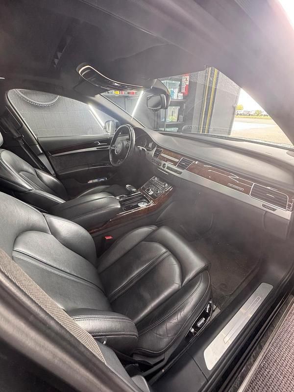 Gebraucht Audi A8 250 PS (183 kW) 2011 Schwarz Limousine