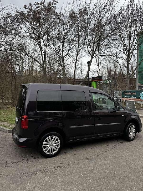 Gebraucht VW Caddy 102 PS (75 kW) 2017 Violett Van / Kleinbus