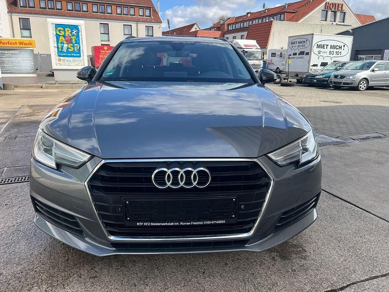 Usata Audi A4 Basis 150 CV (110 kW) 2017 Grigio Station wagon