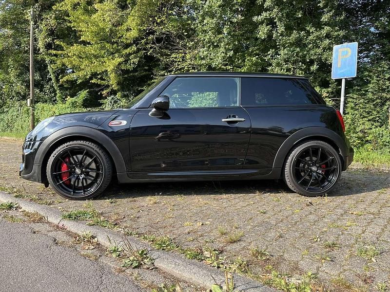 Gebraucht Mini John Cooper Works 231 PS (169 kW) 2016 Schwarz Kleinwagen