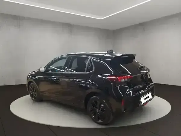 Używany Opel Corsa 101 KM (74 kW) 2025 Czarny Hatchback