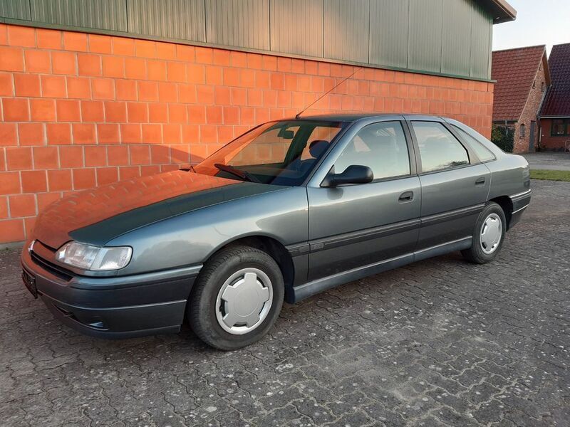Grau Gebraucht 1993 Renault Safrane Kleinwagen | 4.999 € - Bild 1/4