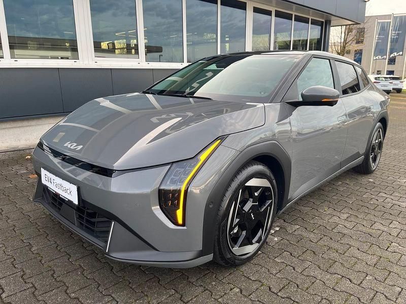 Neu Kia EV4 Earth 150 kW (204 PS) 2025 Grau Kleinwagen