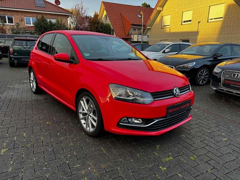 Gebraucht VW Polo Highline 110 PS (80 kW) 2015 Flashrot Kleinwagen