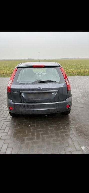 Gebraucht Ford Fiesta Style 69 PS (50 kW) 2008 Grau Kleinwagen