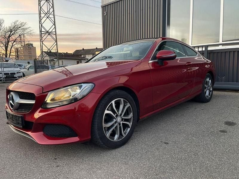 Rot Gebraucht 2016 Mercedes C200 | 18.990 € (Guter Preis) - Bild 1/4