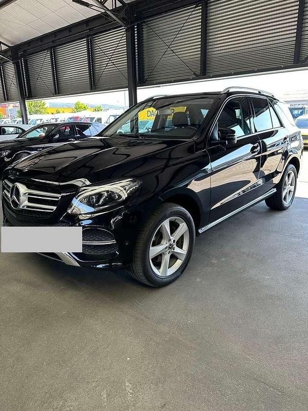 Gebraucht Mercedes GLE350 258 PS (189 kW) 2018 Schwarz SUV