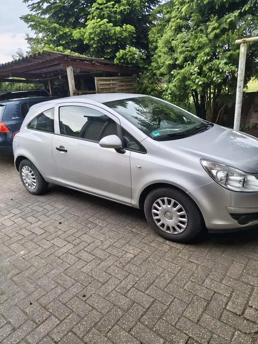 Gebraucht Opel Corsa 60 PS (44 kW) 2009 Grau Kleinwagen