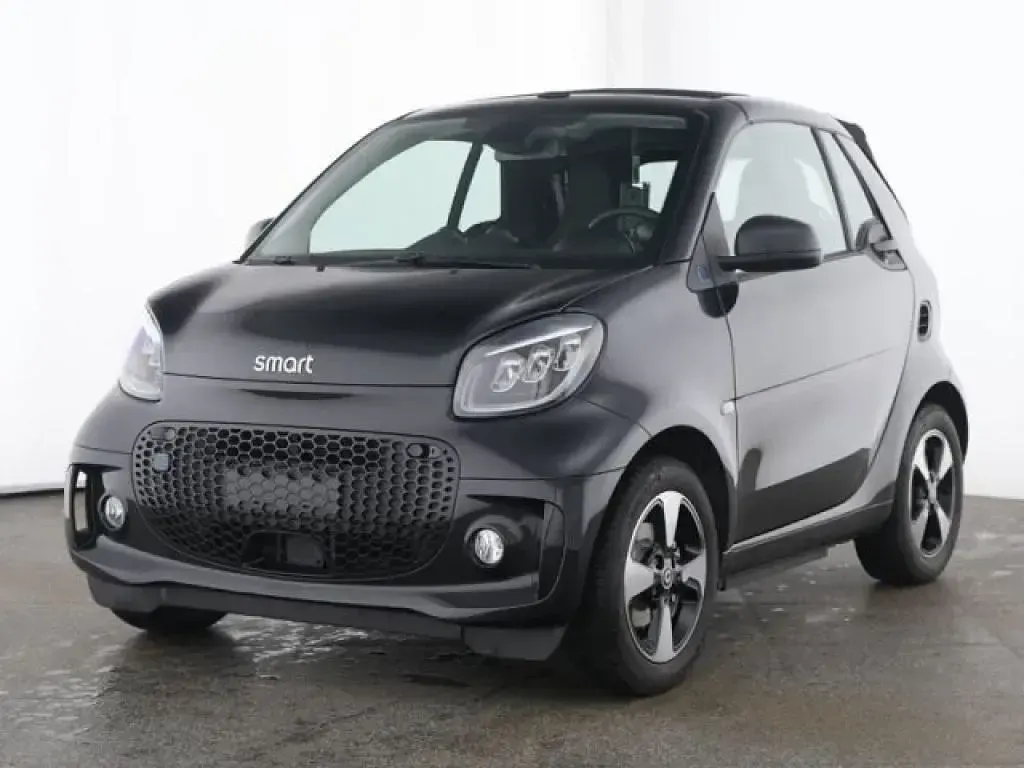 Gebraucht Smart ForTwo Electric Drive 60 kW (82 PS) 2024 Bodypanels in black Cabrio
