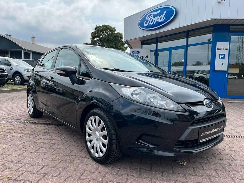 Pantherschwarz metallic Gebraucht 2009 Ford Fiesta Trend Kleinwagen | 3.950 € (Fairer Preis) - Bild 1/4