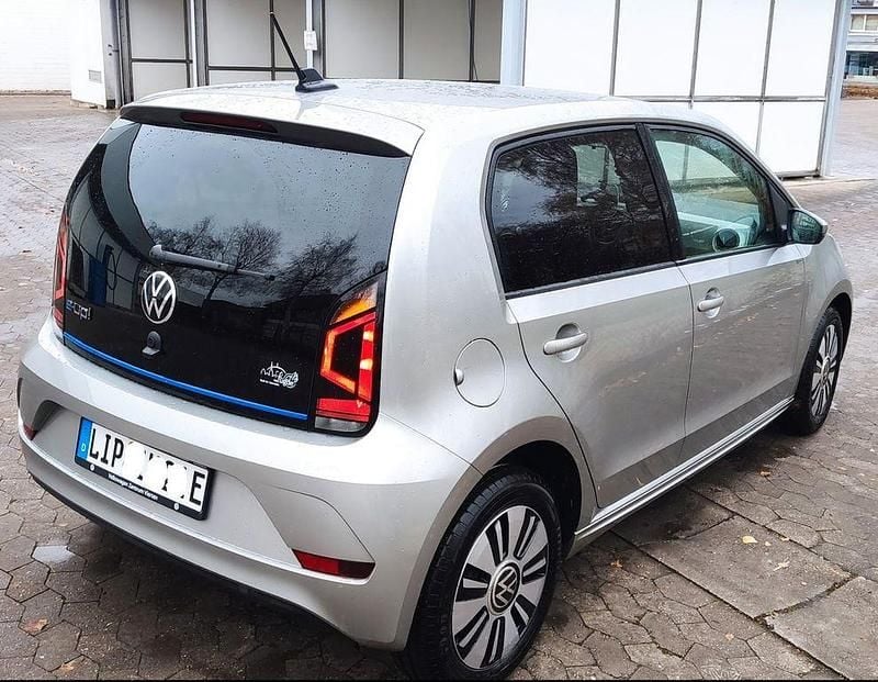 Gebraucht VW e-up! Style 61 kW (83 PS) 2022 Silber Kleinwagen