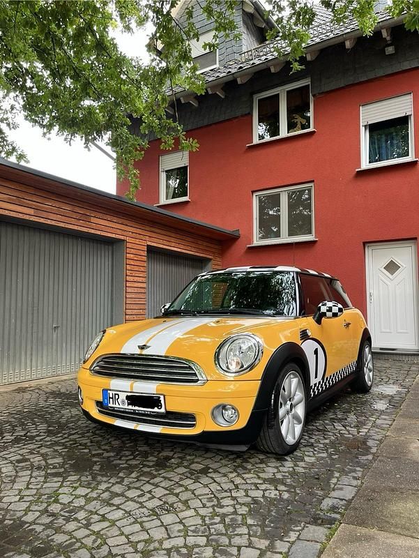 Gelb Gebraucht 2007 Mini Cooper Kleinwagen | 4.700 € - Bild 1/4
