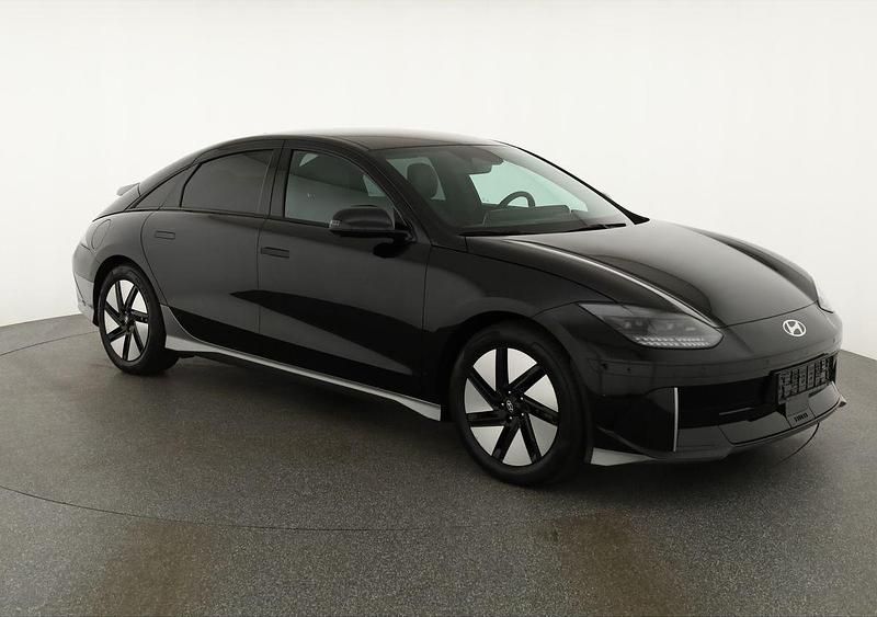 Abyss black pearl Gebraucht 2024 Hyundai Ioniq 6 Limousine | 34.184 € - Bild 1/4