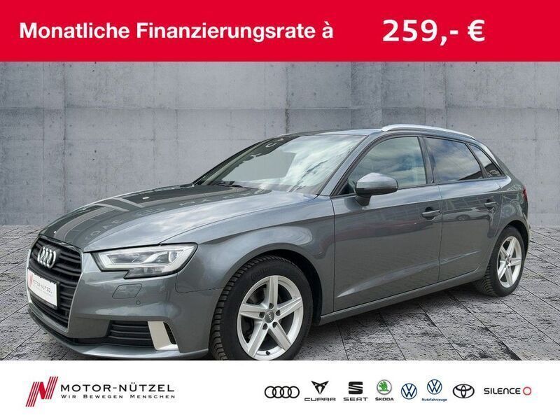 Grau Gebraucht 2020 Audi A3 Sportback Sport Limousine | 19.930 € (Fairer Preis) - Bild 1/4