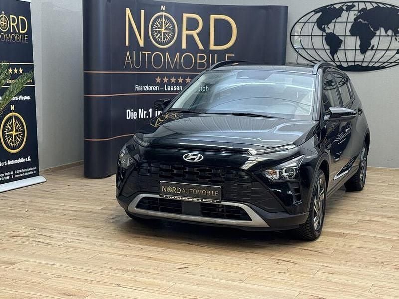 Schwarz Gebraucht 2023 Hyundai Bayon Select SUV | 14.990 € (Fairer Preis) - Bild 1/3