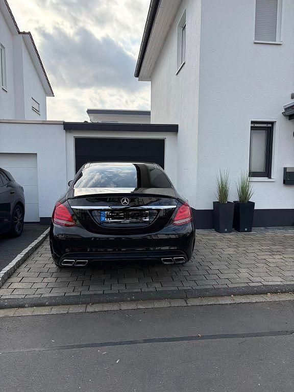 Gebraucht Mercedes C180 Edition 156 PS (114 kW) 2016 Schwarz Limousine