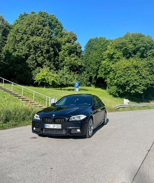 Schwarz Gebraucht 2013 BMW 530 M Sport Limousine | 18.500 € (Etwas zu teuer) - Bild 1/4