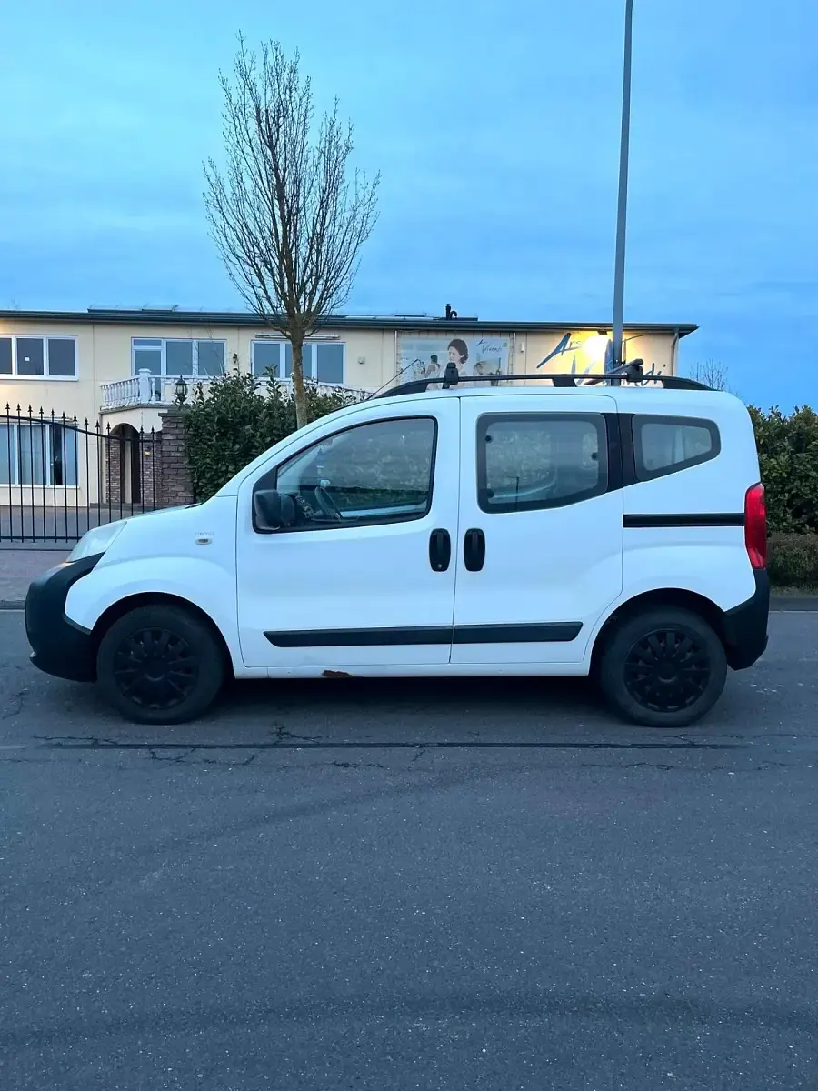 Gebraucht Citroën Nemo 73 PS (53 kW) 2009 Weiß Van / Kleinbus