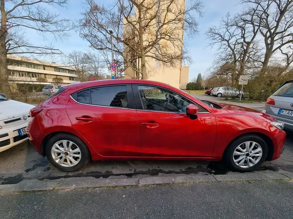 Gebraucht Mazda 3 150 PS (110 kW) 2016 Rot Limousine