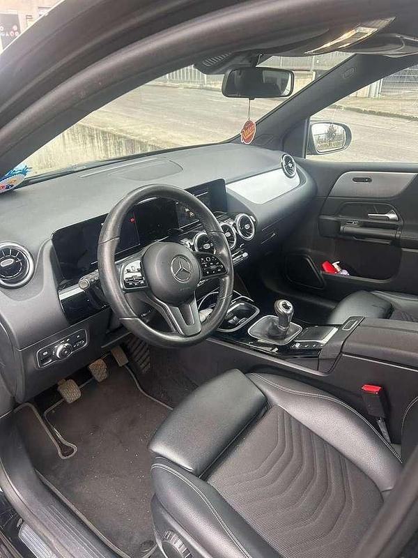 Gebraucht 2020 Mercedes B180 Van / Kleinbus | 17.500 € (Fairer Preis) - Bild 1/4