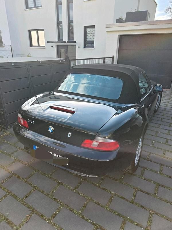 Gebraucht BMW Z3 170 PS (125 kW) 2001 Schwarz Cabrio