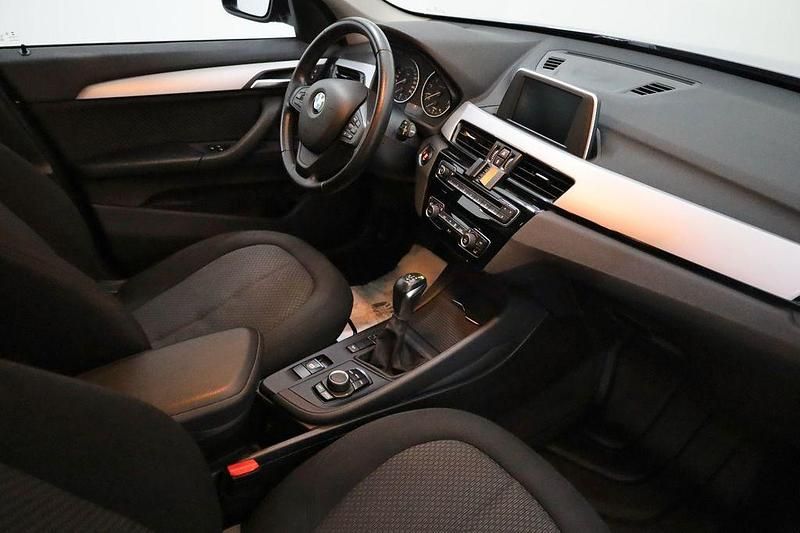 Gebraucht BMW X1 Advantage 192 PS (141 kW) 2017 Atlantikgrau (metallic) SUV