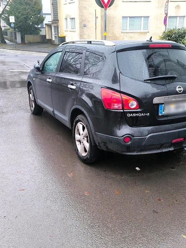 Gebraucht Nissan Qashqai +2 106 PS (77 kW) 2009 Schwarz SUV