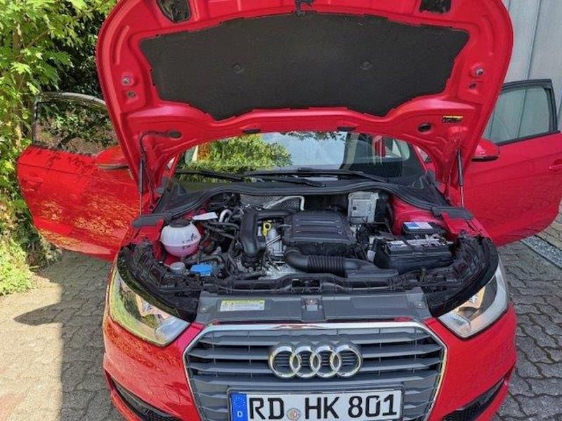 Rot Gebraucht 2018 Audi A1 Sport Kleinwagen | 13.900 € (Guter Preis) - Bild 1/4