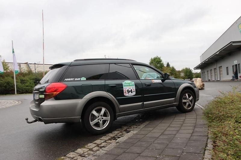 Gebraucht Subaru Outback 165 PS (121 kW) 2004 Grün Kombi