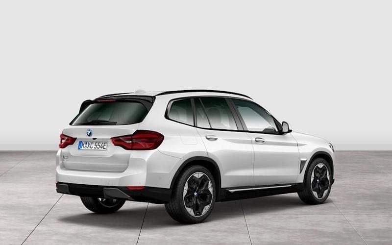Gebraucht BMW iX3 Performance 210 kW (286 PS) 2021 Weiß SUV