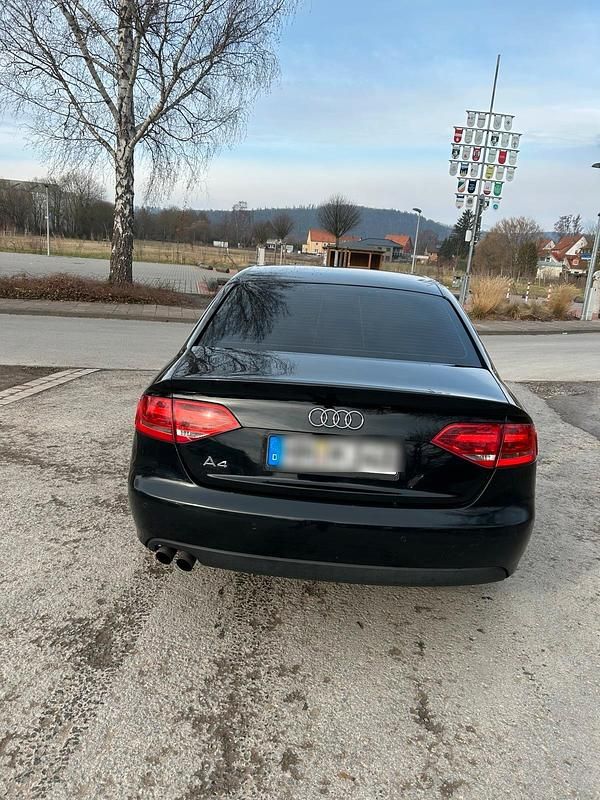 Gebraucht Audi A4 120 PS (88 kW) 2008 Schwarz Limousine