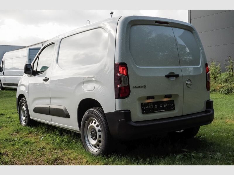 Gebraucht Opel Combo-e Life Edition 100 kW (136 PS) 2024 Weiß Limousine