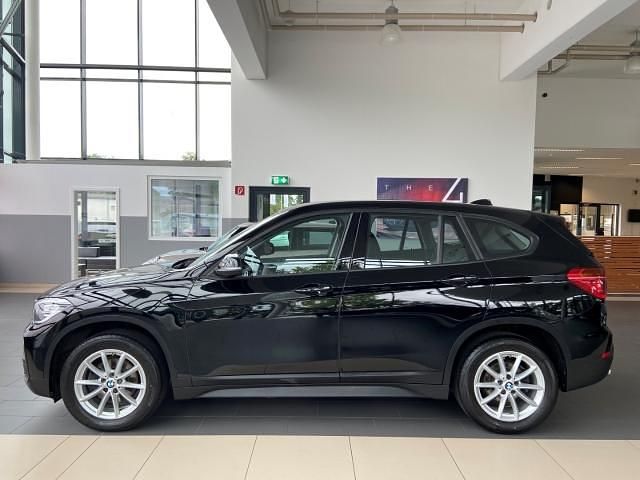 Gebraucht BMW X1 Advantage 140 PS (102 kW) 2019 Schwarz SUV