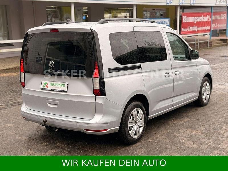 Gebraucht VW Caddy Life 122 PS (89 kW) 2022 Silber Van / Kleinbus