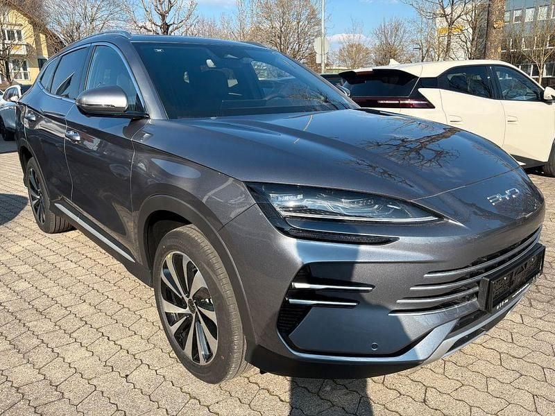 Neu BYD Seal U 218 PS (160 kW) 2026 Grau SUV
