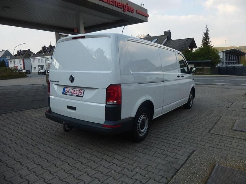 Second-hand VW Transporter 150 CP (110 kW) 2021 Alb Van