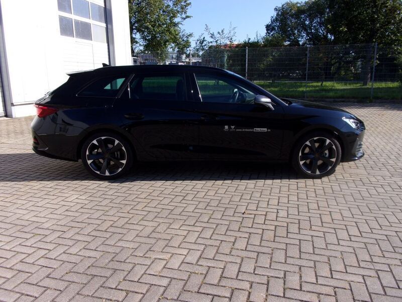 Gebraucht Cupra Leon 190 PS (139 kW) 2024 Schwarz Limousine