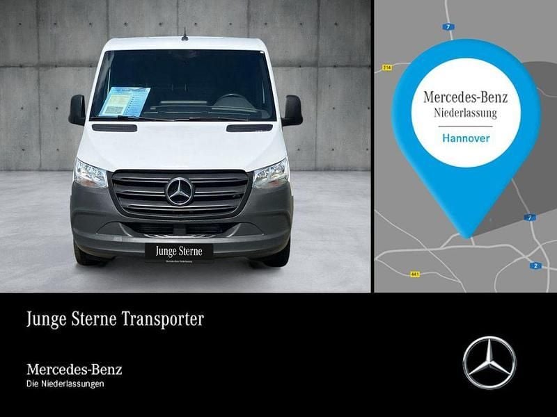 Weiß Gebraucht 2021 Mercedes Sprinter Van | 28.548 € (Guter Preis) - Bild 1/4