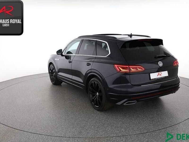 Gebraucht VW Touareg R-line 286 PS (210 kW) 2019 Deep black SUV