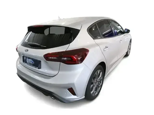 Gebraucht Ford Focus ST-Line 125 PS (91 kW) 2025 Silber Limousine
