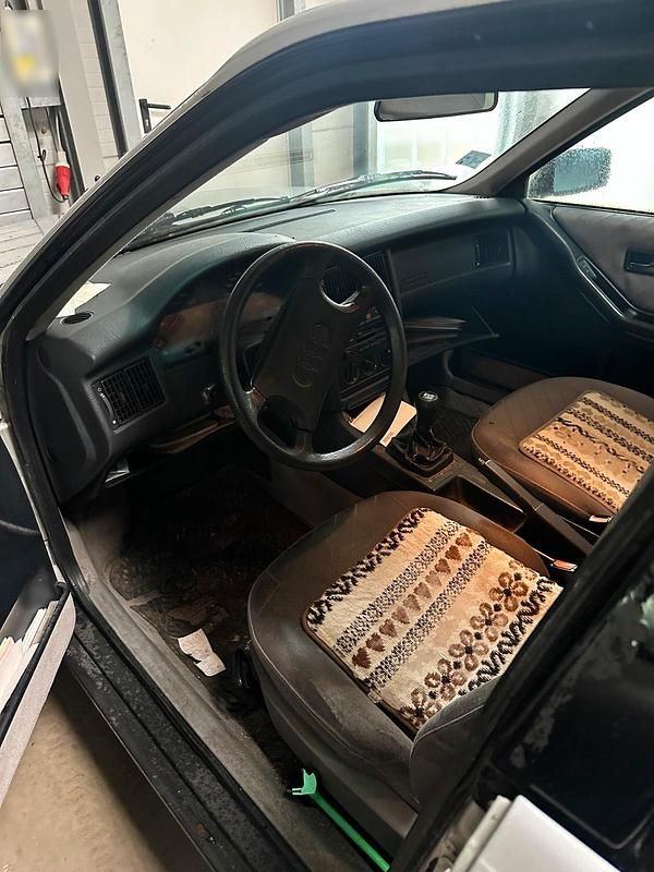 Gebraucht Audi 80 115 PS (84 kW) 1992 Silber Limousine