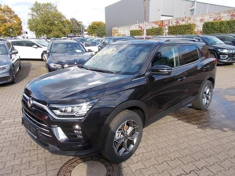Schwarz Gebraucht 2023 Ssangyong (KGM) Korando SUV | 23.990 € - Bild 1/4